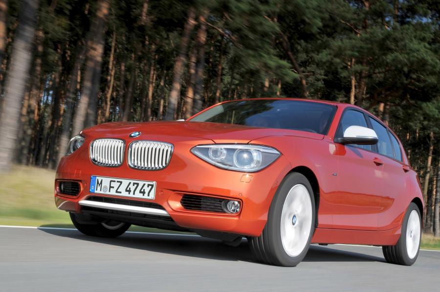  BMW 1-Series Urban Line 2012 года  (фото 65 из 82)